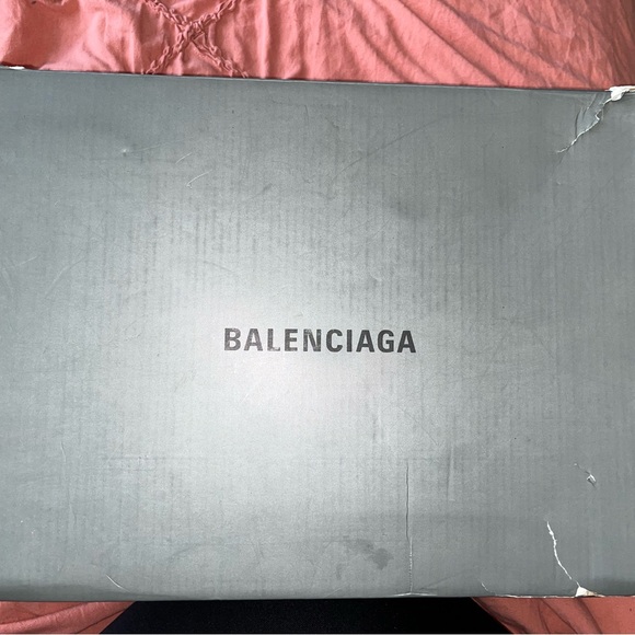 Balenciaga Black and White Sock Sneakers - Picture 2 of 9